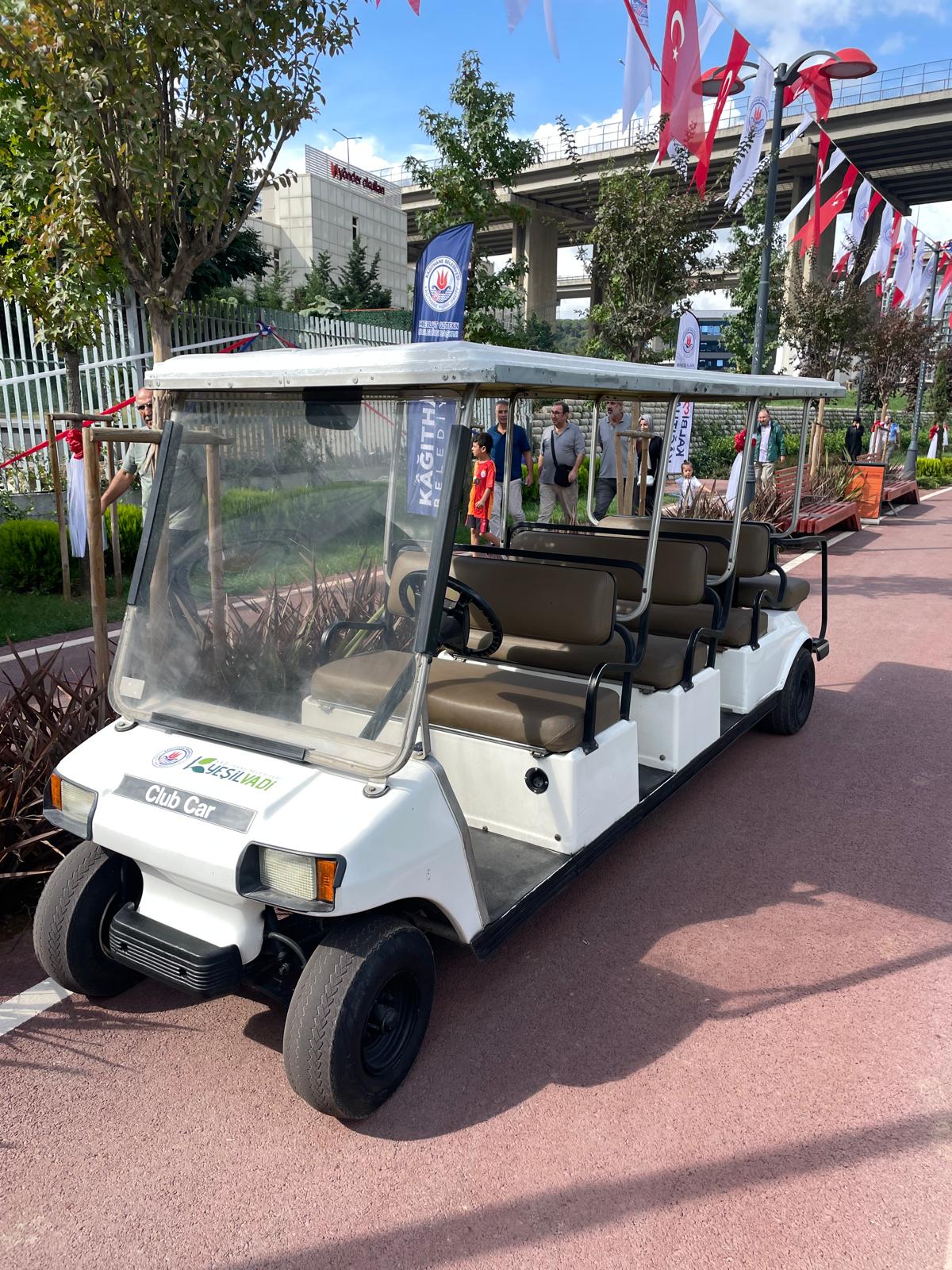Kağıthane Yeşilvadi Park Açılışı — giydirmeli araç